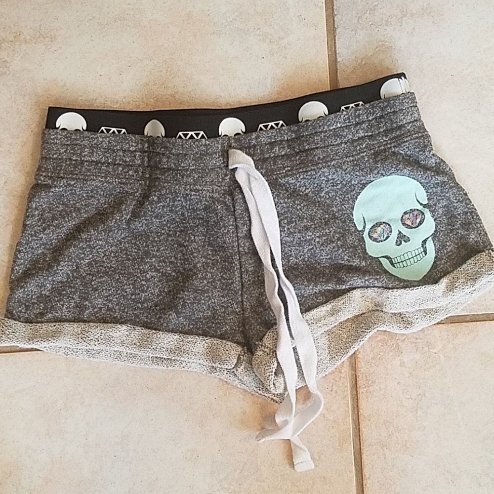NWOT No Boundaries short shorts